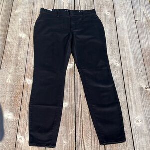 GAP Black Straight-Leg Pants